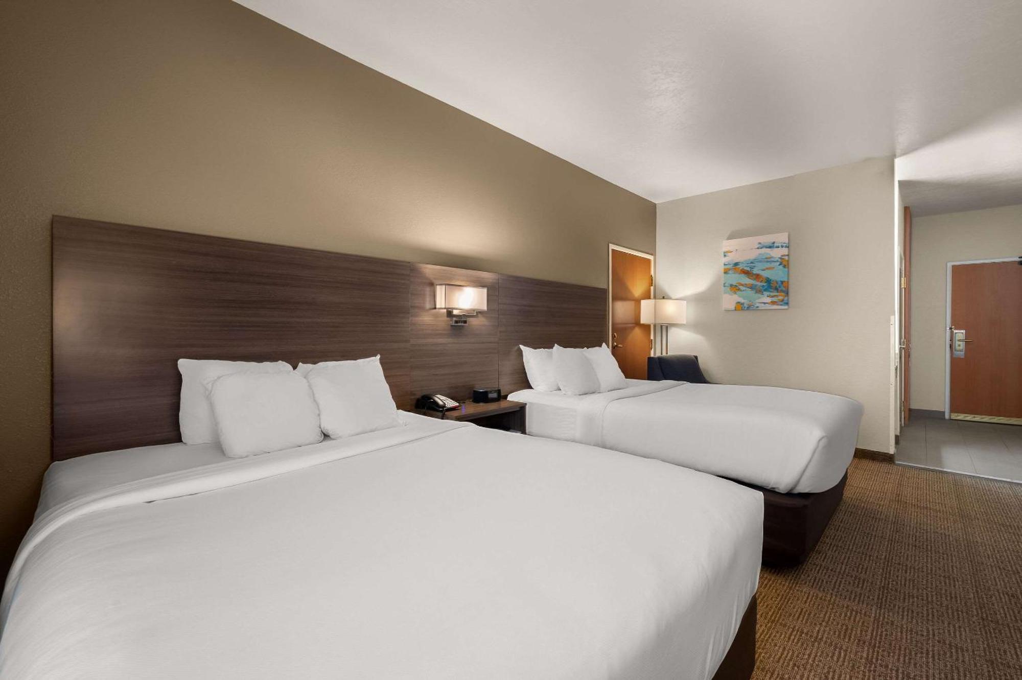 Comfort Inn & Suites Fenton Buitenkant foto