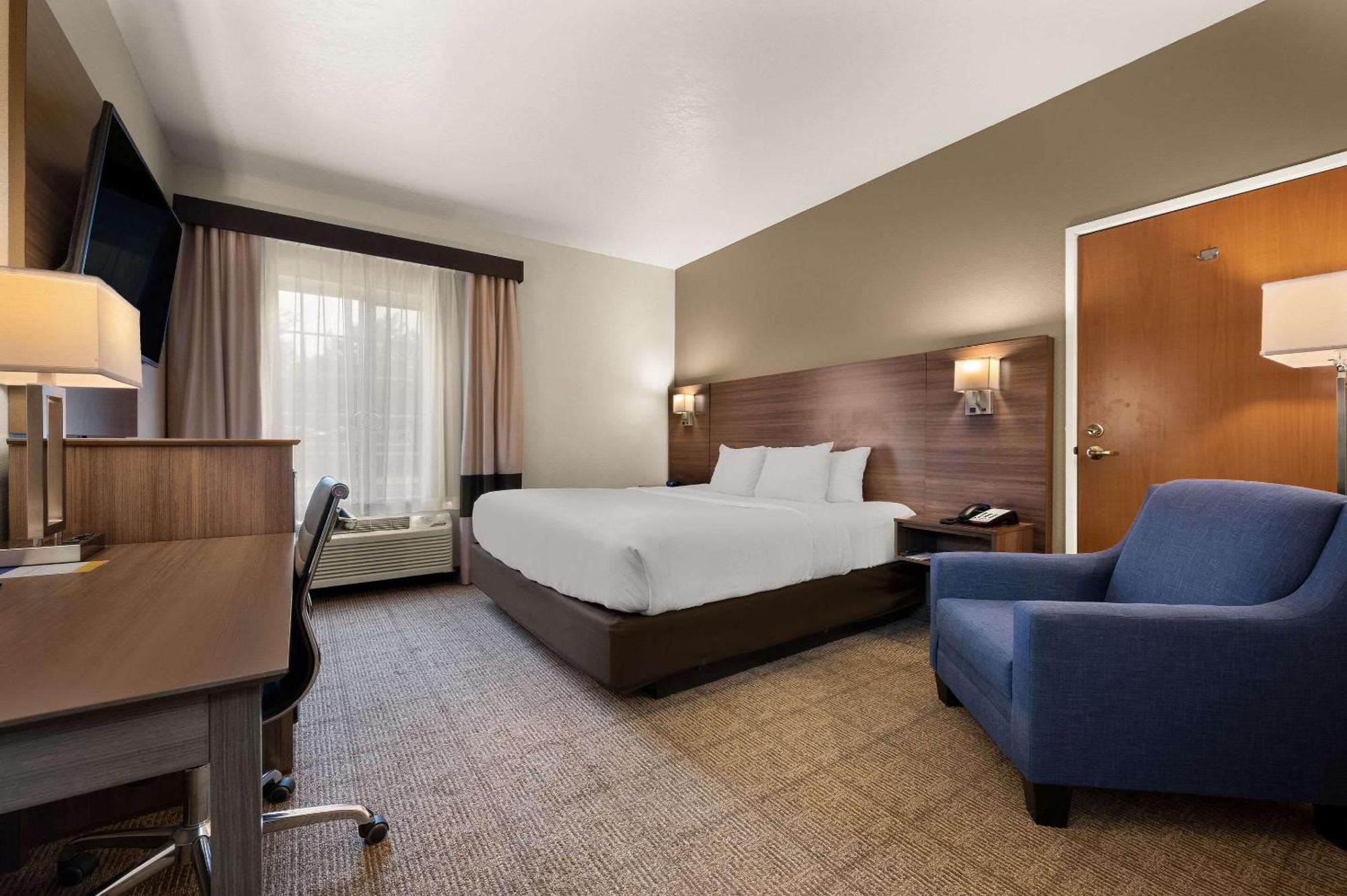 Comfort Inn & Suites Fenton Buitenkant foto