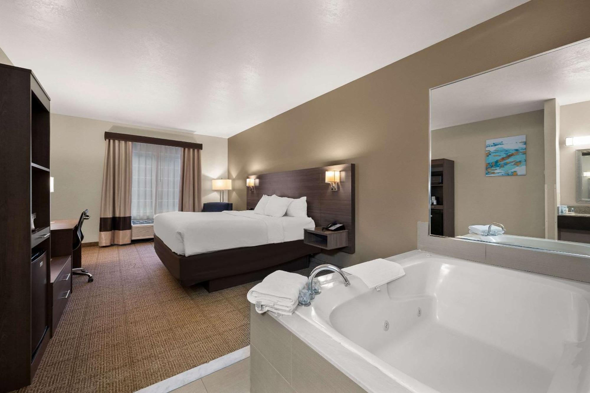 Comfort Inn & Suites Fenton Buitenkant foto