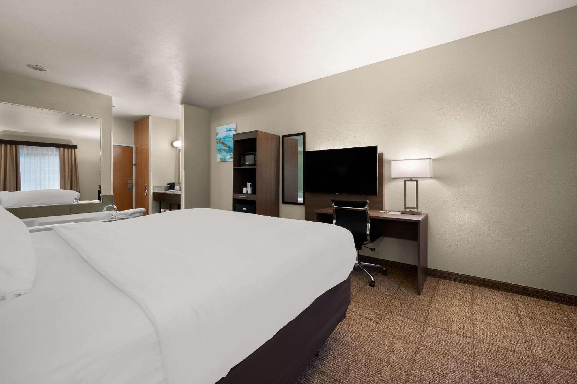 Comfort Inn & Suites Fenton Buitenkant foto