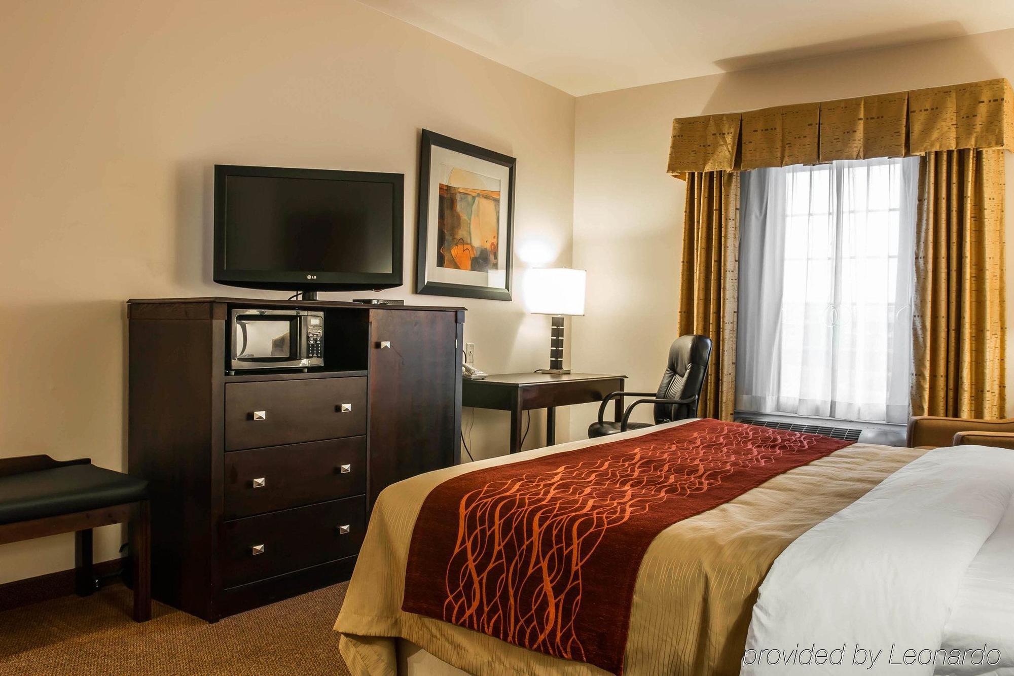 Comfort Inn & Suites Fenton Buitenkant foto
