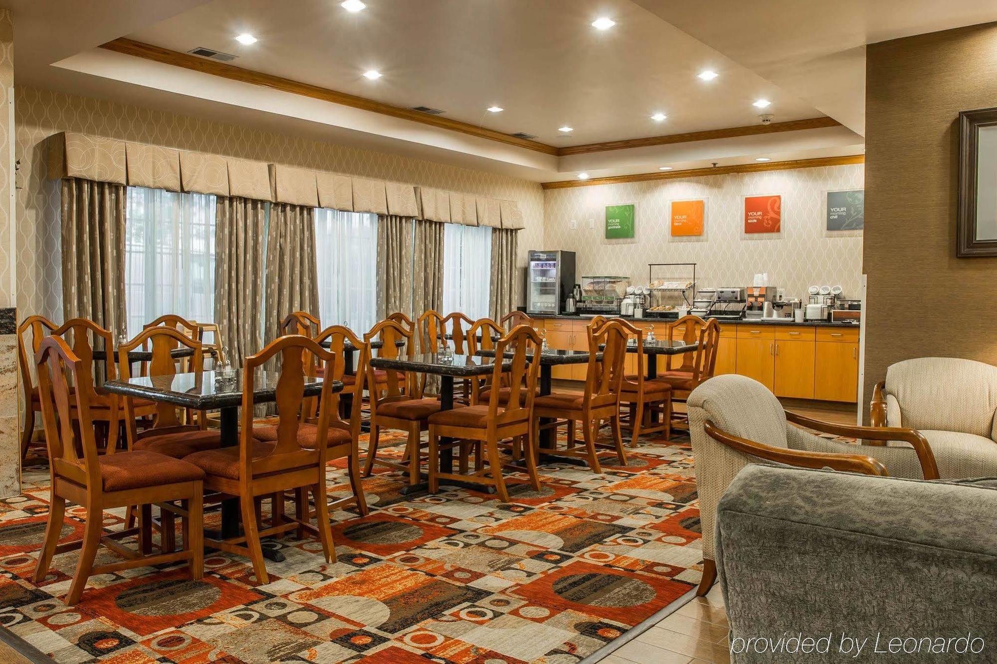 Comfort Inn & Suites Fenton Buitenkant foto
