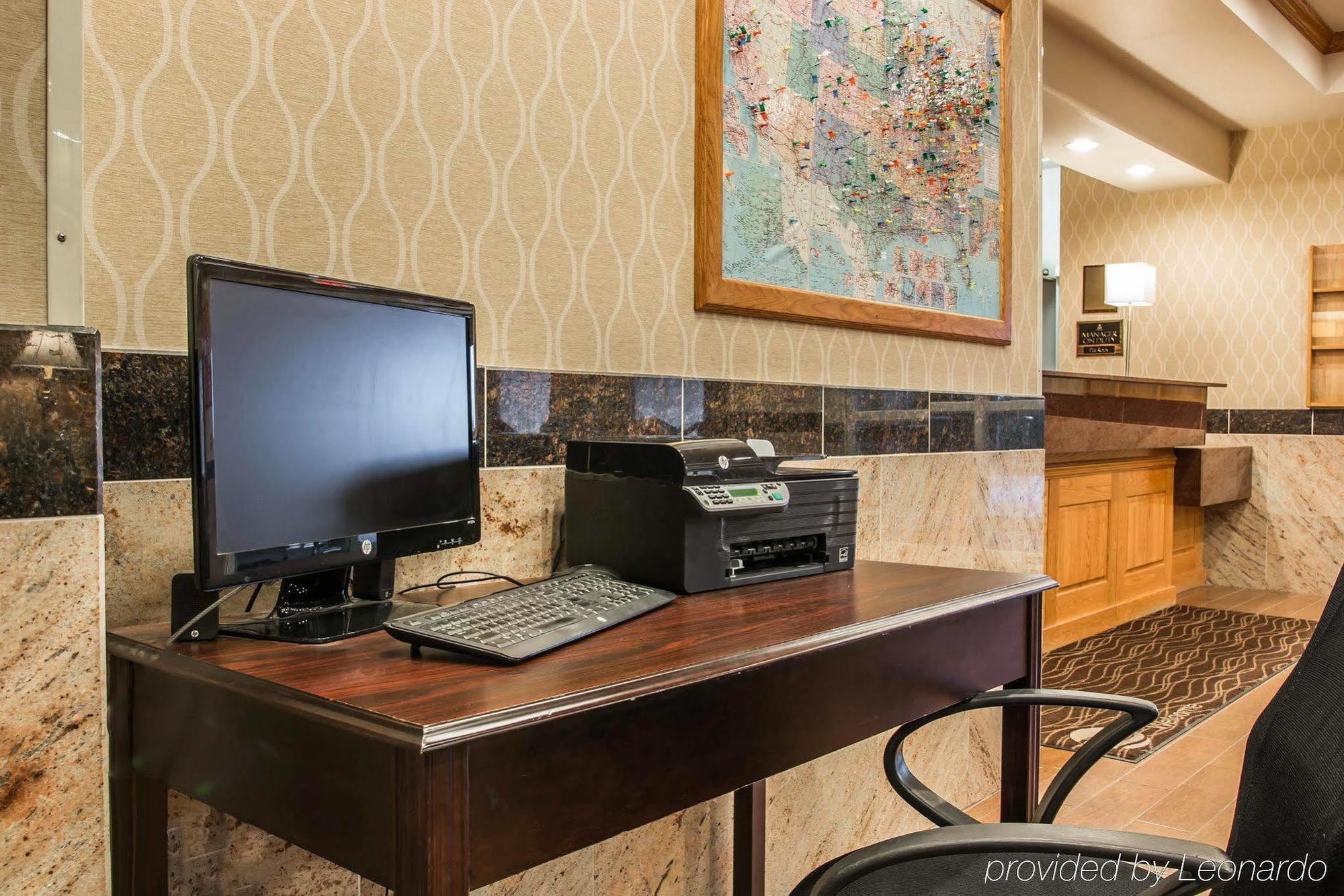 Comfort Inn & Suites Fenton Buitenkant foto